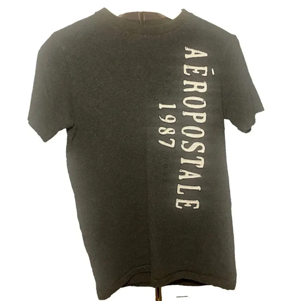 Aeropostale Vertical Logo Short Sleeve Tee Shirt Gray Mens XS